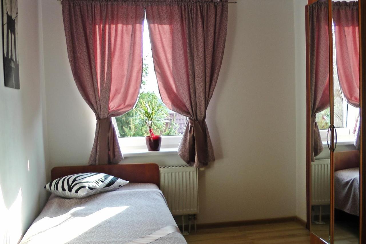 Hostel Piaseczno Piaseczno  Exteriör bild